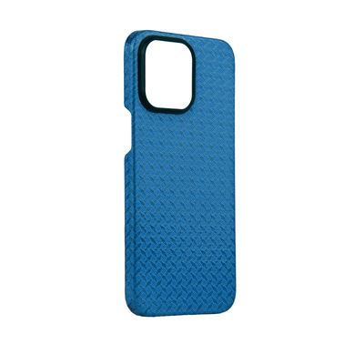 2024 Gepersonaliseerde kleur Aramid Carbon Fiber Phone Case voor iPhone 16 Pro Max met 0,8mm Dikte en 16g Gewicht