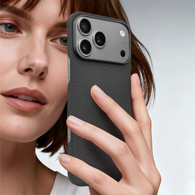 Gepersonaliseerde Aramid Carbon Fiber Mobile Cover met metalen frame voor iPhone 17 Pro Max