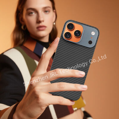 Aangepaste Metalen Frame Ultra Dunne Aramid Koolstofvezel Mobiele Cover voor iPhone 17 Pro